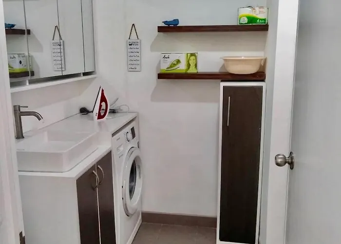 Avida Riala Tower 2, It Park, New Fully Furnished アパート *